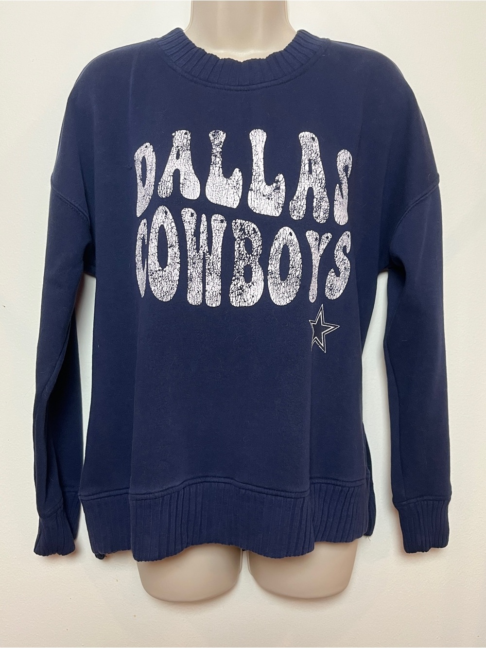 NFL Dallas Cowboys Sweatshirt Loungewear Soft Football Retro Distressed Medium